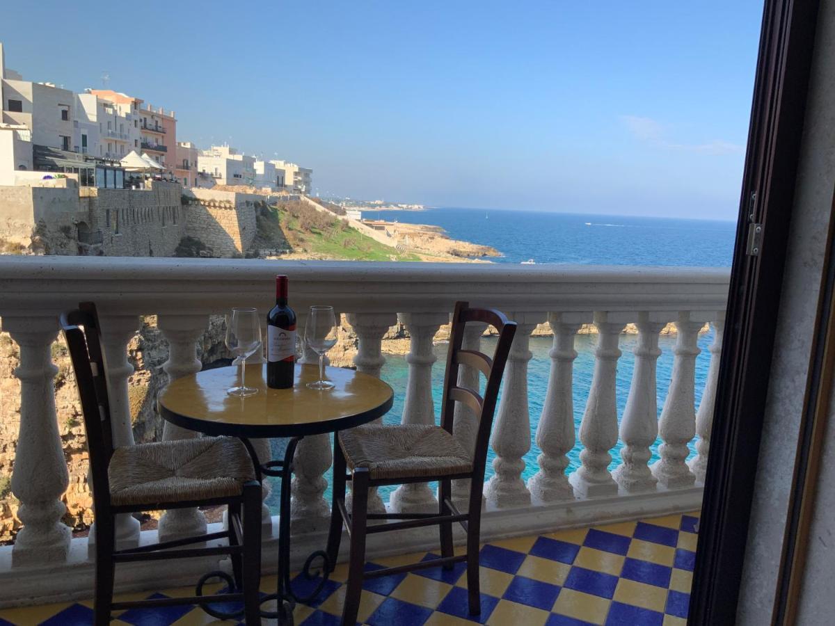 Suite A Mare - Casa Della Poetessa Поліньяно-а-Маре Екстер'єр фото